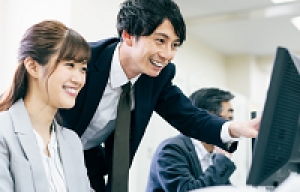 【銀座松屋】外商担当者のアシスタント◆PC事務など外商担当者のフォロー業務◆時給1600円/月収例22万円/交通費支給/週払いOK/基本土日祝休み◆20代.30代,40代女性活躍中!<専用フォーム返信& オンラインで簡単登録> OF-T-mat-houjin