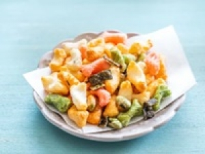 即日～長期＜和菓子販売 / 池袋＞海苔、昆布、胡麻、チーズおかきや海老おかきなど個性豊かなおかきが人気！【おかき・あられ・どら焼き・最中・季節和菓子】時給1500円以上＋交通費 / 週払いOK / 和菓子未経験OK / 20代.30代.40代女性スタッフさん多数活躍中！＜専用フォーム返信＆オンラインで簡単登録＞FD-T-ginbo②-d