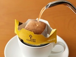 即日～長期＜銀座三越＞日給12,000円＋交通費 / 月給例26万円～ ＜ KEY COFFEE/キーコーヒー＞コーヒー豆の量り売り店＆カフェ併設◇様々な種類のコーヒーがそろうお店で販売＆接客◇コーヒーが好きな方にもおススメです！！20代.30代.40代.50代 女性活躍中！＜専用フォーム返信＆オンラインで簡単登録＞FD-T-keic①