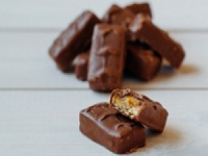 ■時給UP中■年末の洋菓子販売　12/26～12/31【週4日 / 16:00～20:00時短】未経験歓迎！バターの香りと味わいを楽しめるスイーツブランドで洋菓子販売＜東京グランスタ＞  時給1700～1800円＋交通費 / 週払いOK / Wワーク / 扶養内 / 何かしらの販売経験があればOK / 期間限定の好条件＆高時給 ◇学生.20代.30代.40代女性スタッフさん活躍中！＜専用フォーム返信＆オンラインで簡単登録＞tan-F-pl-god