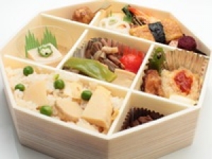 即日～長期＜新宿伊勢丹＞老舗料亭の味を家庭で味わえる、絶品和惣菜＆お弁当販売◇時給1600円+交通費 / 週払いOK / 長期で安定してお仕事◇20代.30代.40代.50代前半女性スタッフさん多数活躍中！＜専用フォーム返信＆オンラインで簡単登録＞FD-T-nada①-d