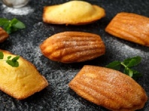 洋菓子未経験OK！【即日～長期　二子玉川東急フードショー】ケーキ・プチガトー・クッキー・サクサクパイなど人気の洋菓子販売◇洋菓子販売デビュー歓迎◇時給1450～1500円＋交通費 / 週払いOK / 20代.30代.40代.50代 男女活躍中！＜専用フォーム返信＆オンラインで簡単登録＞FD-T-ed-ante①