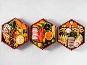 【わらびの里 / 年末短期軽作業】早期エントリー開始！毎年大人気の為早めにお仕事確保＜短期・単発 12/28・12/30＞時給1350～1450円＋交通費 / 週払いOK ＜川越市下赤坂＞キレイな物流倉庫にておせち商品の梱包等の簡単なお仕事◇学生.家族同士.お友達同士.20代.30代.40代.50代男女活躍中！車/自転車通勤OK・お仕事やスケジュールの合間に勤務OK＜専用フォーム返信＆オンラインで簡単登録＞ tan-A-wara①