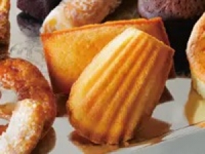 ■時給UP期間中■即日～長期◇時給1550円＋交 / 週払いOK＜ガトードボワイヤージュ / 町田小田急＞横浜発☆幸せを呼ぶ「馬蹄型のパイ」が目印☆焼き菓子・ケーキ・スイーツ販売◇週4～5日勤務◇素敵な制服貸与◇スイーツ好きさん歓迎♪ 経験を活かしてお仕事しませんか◇20代.30代.40代女性スタッフさん多数活躍中!＜専用フォームの返信＆オンラインで簡単登録＞FD-T-gat①-d