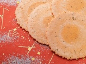 9/末～長期＜溝口マルイ＞もちもちのどら焼き、サクサクのおかき等☆上品なパッケージで手土産にも喜ばれる☆季節を楽しむ和菓子販売◇時給1450～1550円＋交通費支給 / 週払いOK / 和菓子未経験OK！プライベートも充実！20代30代.40代.50代前半女性スタッフさん多数活躍中◇社保完備/有給あり/週払い可＜専用フォーム返信＆オンラインで簡単登録＞FD-T-ginbo①-d