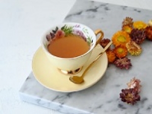 世界のお茶専門店で販売〖相模大野ステーションスクエア〗時給1450～1500円＋交 / 未経験OK＜紅茶/ 日本茶 / 中国茶 / フレーバードティーetc＞可愛い缶入りの紅茶や焼き菓子が人気のshop☆学生.20代.30代.40代半ば女性スタッフさん多数活躍中◇制服貸与あり◇週払いOK◇社保完備◇有給あり◇駅チカ＜専用フォーム返信＆オンラインで簡単登録＞FD-T-lup②-d