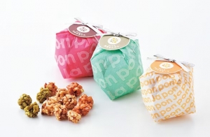 即日~長期 <ルクアイーレ>老舗のブランドから生まれた新感覚スイーツ ポン菓子販売 時給1450円交通費支給■■週払いOK・私服勤務・駅から徒歩5分以内・20代,30代,40代男女スタッフさん活躍中<専用フォームの返信&LINEビデオで簡単登録>fd-k-ponpon