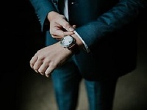 【契約社員】グローバル企業で働く！高級時計の販売・ブティックスタッフ募集■-■BLANCPAIN ブランパン/新宿伊勢丹店・都内各店■-■年収380万以上 /  社会保険完備 / 福利厚生・各種制度充実 / 正社員登用あり■-■  AP-T-blan