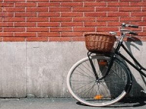 3/11～4/10【サイクルショップで販売アシスタント】＜ダイワサイクル　武蔵野関前店 (東京)＞自転車知識はなくてもOK！ご希望をヒアリング後&rarr;社員さんへバトンタッチ♪ レジ無し◇高時給1800円＋交/ 週払いOK / 週3～5日 / 実働4～8H相談OK / 月給例31万円 / 接客販売経験があればエントリーOK / デニム&amp;スニーカーOK / 学生.20代.30代.40代.50代男女活躍中！書類選考のみ＜専用フォームの返信＆オンラインで簡単登録＞tan-O-dat-tokyo