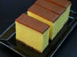 【未経験歓迎】即日～長期 / スタート日の相談OK＜新宿高島屋＞安定の長期◇手土産や贈り物にもぴったり！国産素材に拘ったカステラやどら焼き・和菓子販売◇時給1500円＋交通費支給 / 週払いOK！制服貸与あり ◇20代.30代.40代.50代半ばの女性スタッフさん活躍中！◇＜専用フォーム返信＆オンラインで簡単登録＞FD-T-kuro①-d