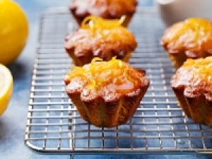 【お友達同士も歓迎】＜6/11～6/17　池袋東武＞時給1350～1450円＋交通費◇洋菓子デビュー歓迎◇手土産でも定番！香ばしい焼き菓子やしっとり食感でリピーターさんも続出！袋入り、箱入り洋菓子販売◇ 週払いOK・週3～・未経験OK・Wワーク・扶養内・学生さん/20代.30代.40代男女活躍中！＜専用フォーム返信＆オンラインで簡単登録＞tan-F-shuku②-lemon