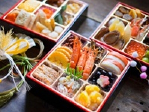 【おせちの品出し】12/26～12/31＜東京大丸＞料亭のおもてなしがそのままおせちで味わえる毎年人気のおせち◇時給1450円＋交 / 週払いOK◇体を動かす事が好きな方におススメ◇学生.20代.30代.40代男性スタッフさん活躍中！＜メール返信だけで登録OK！来社不要＞tan-F-nada-d