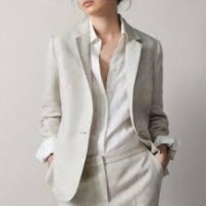 【加古川ヤマトヤシキ】百貨店で婦人服販売！★ 【ラ・コレクション】加古川ヤマトヤシキ【MAX時給1500円】【交通費支給】【週払可】【経験者歓迎】社員割引購入あり≪来社不要★記入フォーム送信後LINEビデオ電話にてお仕事説明≫➡即日～長期勤務AP-k-kakogawa