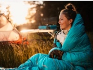 ＜人気のたまプラーザエリア＞時給1550円以上＋交通費 / 月給例25万～◆即日～長期◆タウンウェアでも大活躍！人気アウトドアブランドで販売♪ アパレル未経験＆販売経験浅い＆ブランクありでも相談OK！【週払いOK・社販ナシ！制服貸与・社保完備・髪色・ネイル自由・スタート日相談できます・20代,30代,40代男女スタッフ活躍中】＜専用フォームの返信＆オンラインで簡単登録＞AP-T-clm-d