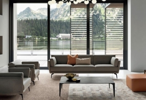 【インバウント対応】英語・中国語が出来る方■即日～長期■時給1500円以上(経験有)+交通費支給＜ARMANI CASA |アルマーニカーザ 銀座タワー＞モード界の帝王ブランドが手掛けるインテリアホームコレクションブランド■インテリア未経験OK！/ 週払い / 社保完備 / 私物黒スーツ着用■30代.40代男性活躍中！＜専用フォームの返信＆オンラインで簡単登録＞ AP-T-ja-casa