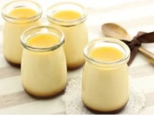 即日～長期【 実働7～7.5H相談OK】時給1500円+交＜ラスカ茅ヶ崎＞神戸発！老舗洋菓子メーカーの人気店◇人気NO1のなめらかプリン、クリームチーズのこくが引き立つチーズケーキ等◇ロングセラー商品が豊富なショップで洋菓子販売◇実働時間内に着替え時間あり / 週払いOK / 制服貸与 / 20代.30代40代前半女性スタッフさん多数活躍中！＜専用フォーム返信＆オンラインで簡単登録＞FD-T-moz①