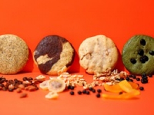 未経験OK / 書類選考のみ【3/24（火）　12:50～21:20　渋谷マークシティ】『ほおばるクッキー』世代問わずの楽しめるソフトクッキーが人気のお店で販売STAFF◇日給12,000円＋交通費 / 実働7H / 時給換算1714円 / Wワーク / 扶養内 / 学生.20代.30代.40代.50代女性スタッフさん活躍中！ ＜専用フォーム返信＆オンラインで簡単登録＞tan-F-marl