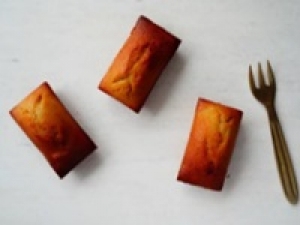 ＜即日～7/31　試食販売＞新宿高島屋【10:00～19:00】洋菓子未経験OK！時給1500円＋交通費◇洗練されたスタイリッシュなスイーツが人気のお店で試食販売◇ 週払いOK / 1人体制なし / 活気ある環境・テキパキ動く事が好きな方におススメ！学生.20代.30代.40代女性スタッフさん活躍中！＜専用フォーム返信＆オンラインで簡単登録＞tan-F-pl-gny