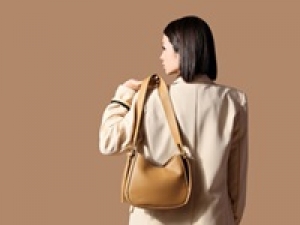 【GW繁忙期のアパレル販売応援】高時給でアパレルデビューも◎アパレル経験者も未経験者も大歓迎！＜即日～5/10　小矢部アウトレット＞ 特別高時給1750～1800円＋交通費 〖COACH(コーチ)〗日本で大人気の有名インポートバッグブランドで販売補助＆バックヤード◇ 親子で共有したりと幅広い年齢層で愛用され続ている有名ブランド◇週払いOK / 車通勤OK / 学生.20代.30代女性活躍中！＜専用フォームの返信＆オンラインで簡単登録＞tan-A-GW-ch