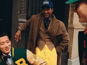 【インバウンド対応 /英語・中国語・韓国語 / 要日本語N1】 ■即日～長期■時給1600円(経験有)+交■週4日OK＜POLO RALPH LAUREN / ポロラルフローレン　札幌北広島アウトレット＞まずは3ヶ月間勤務！そのあと長期に切替えOK！■NY発の有名ブランドで販売【車通勤OK・週払OK・制服貸与or私服を選べる・アパレル未経験＆経験浅い＆ブランク有りも相談OK・20代,30代,40代,50代前半スタッフ活躍中】＜専用フォーム返信＆オンラインで簡単登録＞AP-T-Rah(OUT)