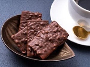 ■時給UP中■年末年始の洋菓子販売　12/26～1/3【週3日 / 12:00～19:00】未経験歓迎！バターの香りと味わいを楽しめるスイーツブランドで洋菓子販売＜東京グランスタ＞  時給1700～1800円＋交通費 / 週払いOK / Wワーク / 扶養内 / 何かしらの販売経験があればOK / 期間限定の好条件＆高時給 ◇学生.20代.30代.40代女性スタッフさん活躍中！＜専用フォーム返信＆オンラインで簡単登録＞tan-F-pl-god