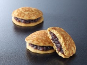 高時給＆高待遇 / 菓子未経験OK＜時給1500～1550円＋交通費 / 月収例27万＞即日～長期 ＜ 源吉兆庵／千葉そごう＞京菓子の老舗店で和菓子販売◆ロングセラー銘菓が人気！優しい口どけの餅菓子！◇包装経験者歓迎！◇百貨店経験者歓迎！◇週払いOK◇20代.30代.40代.50代前半女性スタッフさん活躍中＜専用フォーム返信＆オンラインで簡単登録＞FD-T-minamoto①