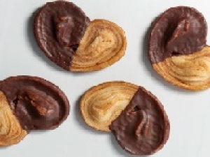 未経験歓迎！＜即日～2026.1/7   羽田空港第1ビル＞高時給1700円＋交通費◇世界中のバターを厳選☆バターが薫るバタースイーツ専門店で手土産にも喜ばれる話題の洋菓子販売◇5:45～14:45◇月給例29万円～ /週払いOK /  学生.20代.30代.40代女性スタッフさん活躍中！＜専用フォーム返信＆オンラインで簡単登録＞FD-T-pl-sab①