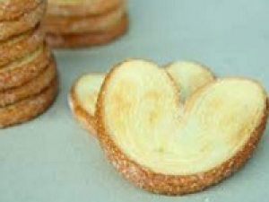 ◇＜年末年始 12/26～1/13　柏高島屋＞時給1300～1400円＋交通費◇洋菓子デビュー歓迎◇手土産でも定番！香ばしい焼き菓子やしっとり食感でリピーターさんも続出！袋入り、箱入り洋菓子販売◇ 週払いOK・週3～・未経験OK・Wワーク・扶養内・学生さん/20代.30代.40代女性活躍中！＜メール返信だけで登録OK！来社不要！＞tan-F-shuku②-tailo