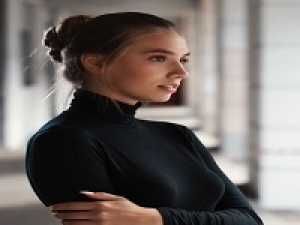 ■即日～長期■時給1550円以上(経験有)・交通費全額支給■＜柏高島屋＞上質＆上品なスタイルがそろう☆レディースアパレル販売 ♪【週払い可・社販なし / 私服勤務OK・20代,30代,40代女性スタッフ活躍中・駅から徒歩5分以内・アパレル未経験OK】＜専用フォーム返信＆オンラインで簡単登録＞AP-T-dress