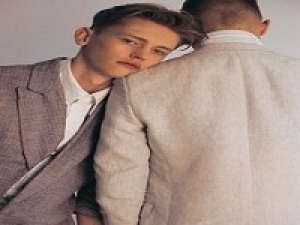 ■長期・銀座エリア■高時給！時給1550円以上(経験有)+交通費支給＜エトロ / ETRO＞ペイズリー柄がブランドの代名詞♪ ミラノ発ラグジュアリーブランド■メンズアパレル販売■週払い可/社保完備/嬉しい制服貸与/駅から徒歩5分以内■20代,30代,40代,50代男性スタッフ活躍中！＜専用フォームの返信＆オンラインで簡単登録＞AP-T-etr