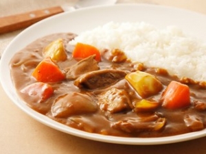 ＜阪急三番街＞カレー屋さんのレジスタッフ募集！土日休み｜週3勤務【時給1500円】交通費支給★一度食べたら辛さと美味しさが癖になる人気のお店★20～40代女性スタッフ活躍中！＜週払いOK！オンライン登録OK！＞fd-k-indi-hansan