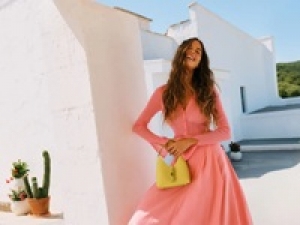 【5/27～6/2　新宿高島屋】人気ランキング上位！イタリア有名ブランド『FURLA (フルラ)』でバッグや革小物の販売◇時給1450円＋交通費 / 週払いOK / 20代.30代.40代女性活躍中！＜専用フォームの返信＆オンラインで簡単登録＞tan-A-fur