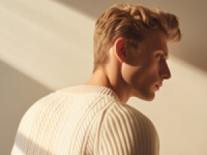 ☆スタート日の相談可能☆週5日で安定収入☆私服でOK！髪色・髪型自由＆ネイルOK☆メンズアパレル販売【 PAPAS・パパス　入間アウトレット 】着心地・機能性を追求したトータルライフスタイルブランドで販売◇時給1600円(経験有り)+交通費・週払いあり・社保完備・車通勤OK！アパレル未経験も歓迎！20代～50代男女活躍中！＜専用フォームの返信＆オンラインで簡単登録＞ AP-T-D-papa