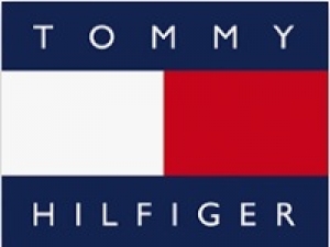 TOMMY HILFIGER /トミーヒルフィガーで販売のお仕事＠あべのハルカス近鉄本店■長期■時給1400～1500円+交通費全額支給■アパレル未経験OK！NYで誕生したライフスタイルブランド【週払いOK・制服貸与・20代,30代,40代男女スタッフ活躍中】＜専用フォーム返信＆LINEビデオで簡単登録＞ AP-K-tomh