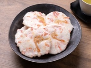 【遅番のみもOK】即日～長期 / 未経験歓迎！＜東京グランスタ＞名古屋発のえびせんべいのお店◇手土産・贈答品・プチギフト！えび愛が詰まった拘りのせんべいが人気！デパ地下で和菓子販売◇時給1500円＋交通費 / 週払いOK / 学生.20代.30代.40代.50代女性活躍中！＜専用フォーム返信＆オンラインで簡単登録＞ FD-T-keisin