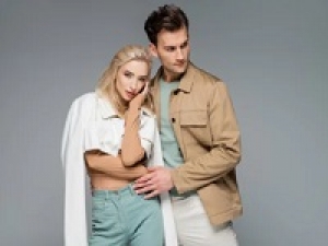 ＊即日～長期＊時給1600円以上(経験有)+交通費＊週4日～相談OK！【渋谷スクランブルスクエア】フレンチシックブランドのアパレル販売スタッフ＜メンズ・レディース＞アクティブ＆シックな大人向けスタイルが人気＊未経験歓迎！物販経験があればOKです♪＊週払いOK・社保有給完備・服装サンプル貸与あり＊20代,30代,40代男女スタッフ活躍中！＜専用フォーム返信＆オンラインで簡単登録＞AP-T-led-edi-ien