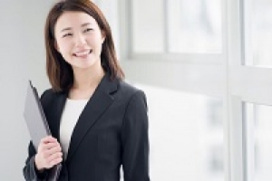 【正社員】東京本社 派遣会社の人材コーディネーター　お仕事をお探しの求職者様のカウンセリングからマッチングまでを担当☆業種はアパレル販売☆食品販売☆オフィスワークや軽作業etc☆月収27万円以上/昇給・賞与あり/年末年始・夏季休暇あり/日曜休み/渋谷駅徒歩5分 ＜ウノヒューマンライズ株式会社＞ UNO-saiyou-tokyo　　