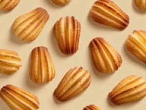 【大量募集 / お友達同士も歓迎】◇＜3/1～3/15　イクスピアリ＞時給1300～1400円＋交通費◇洋菓子デビュー歓迎◇手土産でも定番！香ばしい焼き菓子やしっとり食感でリピーターさんも続出！袋入り、箱入り洋菓子販売◇ 週払いOK・週3～・未経験OK・Wワーク・扶養内・学生さん/20代.30代.40代男女活躍中！＜専用フォーム返信＆オンラインで簡単登録＞tan-F-shuku②-bata