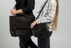 ◆1/20～長期◆時給1550円以上(経験有)・交通費全額支給◆＜BRIEFING / ブリーフィング　横浜ベイサイドアウトレット＞日本発・米国製造のラゲッジブランド◇ビジネス・トラベルからデイリー使いまで幅広いバッグをラインナップ！バッグをメインにアパレル・雑貨などの販売【週払い可・20代,30代,40代.50代男女スタッフ活躍中・社販なし・私服勤務】＜専用フォームの返信＆オンラインで簡単登録＞ AP-T-brie