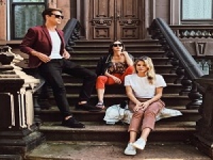 ■長期■時給1500円(経験有)+交通費全額支給■＜TOMMY HILFIGER /トミーヒルフィガー　池袋東武＞NYで誕生したライフスタイルブランド■メンズアパレル販売■メンズアパレル販売■週払いOK・制服貸与・アパレル未経験歓迎・20代,30代男女スタッフ活躍中！＜専用フォーム返信＆オンラインで簡単登録＞ AP-T-tomh-d