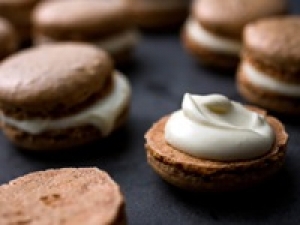 ■未経験歓迎■＜3/31～4/14　新宿伊勢丹＞催事店舗で短期の洋菓子販売・レジ・品出し◇商材問わず何らかの販売経験＆レジ経験があればOK◇時給1450～1550円＋交通費支給 / 週払いOK / 学生.20代.30代.40代.50代前半女性スタッフさん活躍中！＜専用フォームの返信＆オンラインで簡単登録＞ tan-F-ed-muri②