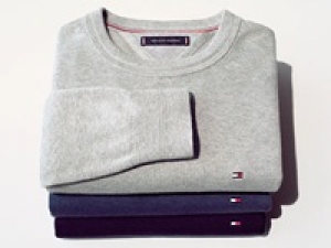 ＜men&#039;s・Ladies・Kids＞9/1～10/31＜TOMMY HILFIGER (トミーヒルフィガー)　新宿エリアの店舗兼任＞NYで誕生したライフスタイルブランドの複合店でアパレル販売◇時給1450円＋交通費 /週払いOK / 制服貸与 / 20代.30代男女活躍中！＜専用フォーム返信＆オンラインで簡単登録＞tan-A-tomh