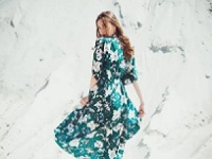 ◆長期◆＜ANAYI (アナイ) 　立川伊勢丹＞上質素材とシルエットの美しさで支持されるブランド！レディースアパレル販売◆時給1400~1500円・交通費支給・週払いあり・制服貸与あり・社販も可能・シンプルネイルOK◆30代,40代前半 女性スタッフ活躍中！＜専用フォームの返信＆オンラインで簡単登録＞ AP-T-ANAY