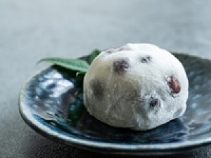 未経験歓迎！【年末年始の短期販売STAFF / 週3～5日】即日～1/中旬  ＜渋谷ヒカリエ＞縁起もよく可愛らしい鳥型のサブレーは鎌倉銘菓！鎌倉発の老舗店で和菓子販売◇時給1400～1500円＋交通費 / 週払いOK / 20代.30代.40代女性活躍中！＜専用フォーム返信＆オンラインで簡単登録＞tan-F-toshim