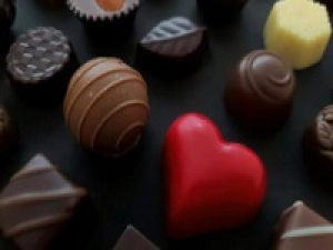 バレンタインイベントSTAFF / エントリーはお早目に！【2026年バレンタイン販売】未経験歓迎 ＜1/20～2/14 　横浜高島屋＞ バレンタインの王道！ベルギー王室御用達の有名チョコレートブランドで毎年大人気のチョコレート販売◇時給1500～1600円 / 交通費支給 / 週払いOK /  学生.20代.30代.40代.50代女性スタッフさん活躍中！＜専用フォーム返信＆オンラインで登録OK＞tan-F-VD-ed-vita①