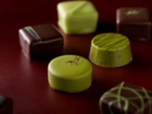 ◇未経験OK◇即日～長期◇実働8H ＜GODIVA(ゴディバ)   秋田西武＞ベルギー発☆高級チョコレートの販売◇時給1250円＋交通費 / 週払いOK ◇甘すぎないビターな味も人気！何かしらの接客経験があればOK！20代.30代.40代男女活躍中！＜専用フォーム返信＆オンラインで簡単登録＞FD-T-gdv①