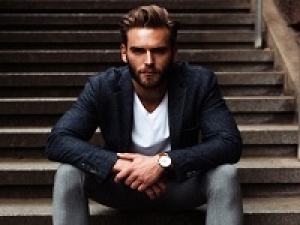 ◇即日～長期◇時給1550円(経験有)+交通費＜BOSS / ボス  銀座松屋＞売上好調！ドイツ発のプレミアムライフスタイルブランド◇メンズアパレル販売◇週払いOK・制服貸与あり・20代～50代男女スタッフ活躍中！＜専用フォームの返信＆オンラインで簡単登録＞AP-T-boss-d