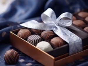 ■未経験OK■即日～長期◇週4～ / 実働6～相談可 ＜GODIVA(ゴディバ)  　ソラマチ＞ベルギー発☆高級チョコレートの販売◇時給1250円＋交通費 / 週払いOK ◇甘すぎないビターな味も人気！何かしらの接客経験があればOK！20代.30代.40代男女活躍中！＜専用フォーム返信＆オンラインで簡単登録＞FD-T-gdv①