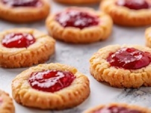 洋菓子未経験OK！即日～長期　マネキン日給11,500円＋交通費＜玉川高島屋＞銀座発の老舗洋菓子店◇サックリ&times;ザラメのリーフ型パイはロングセラー！洋菓子販売◇洋菓子販売デビュー歓迎◇包装未経験OK◇2回目以降繁忙期手当あり◇制服貸与あり◇20代.30代.40代.50代 男女スタッフさん活躍中！＜専用フォーム返信＆オンラインで登録OK＞FD-T-ues①-d