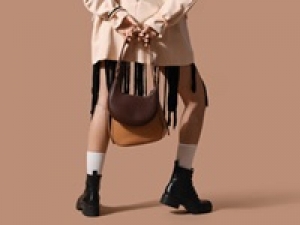 アパレル未経験OK＜3/1～5/10　横浜ベイサイド＞ 日本でも大人気のNYブランド『COACH(コーチ)』販売＆バックヤード◇親子で共有したりと幅広い年齢層が愛用◇時給1500～1600円＋交通費 / 週払いOK ◇ 学生.20代.30代.40代女性スタッフさん活躍中！＜専用フォーム返信＆オンラインで登録OK＞Ap-t-ch